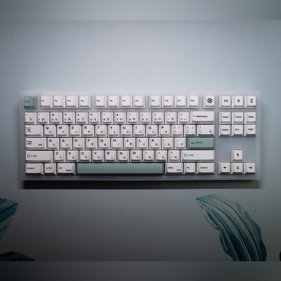 Built TKL Custom Keyboard - Picture 3 of 6